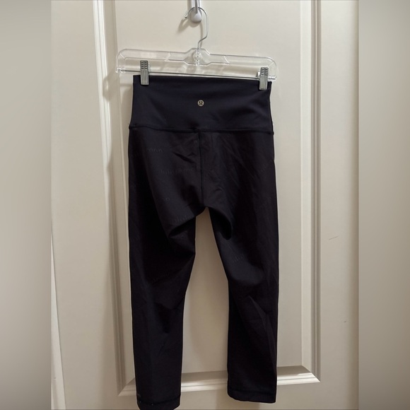 Lululemon Wunder Train High-Rise Tight 21" Special Edition Size 6 Embossed Logo - Picture 3 of 7